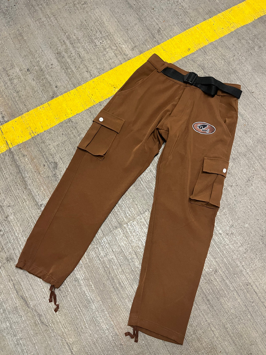 BROWN CARGOS