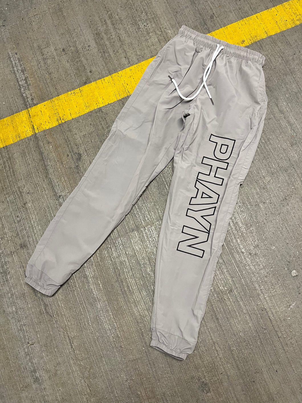 TRACK BOTTOMS (GREY)